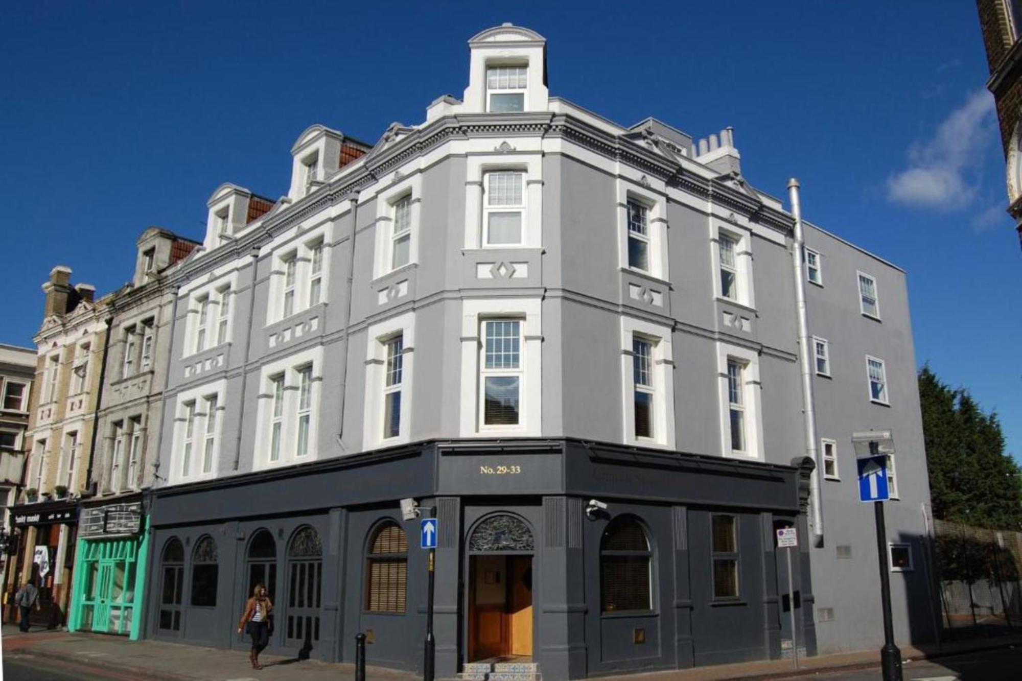 Отель Dancenter South London Camberwell Экстерьер фото